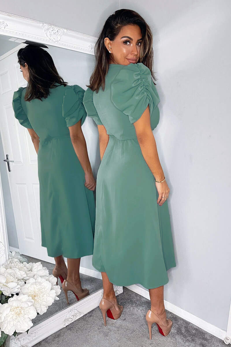 What colour shoes to wear with duck egg blue dress discount