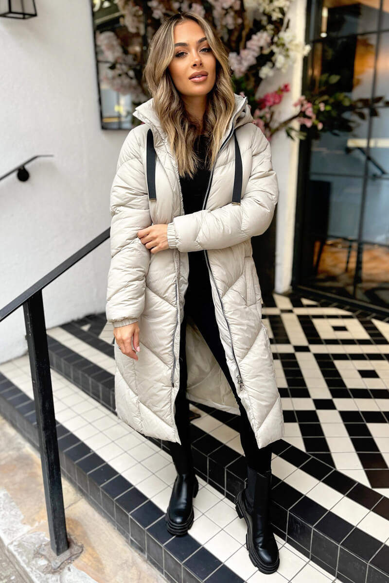 Oyster Long Puffer Coat – AX Paris - Main Image