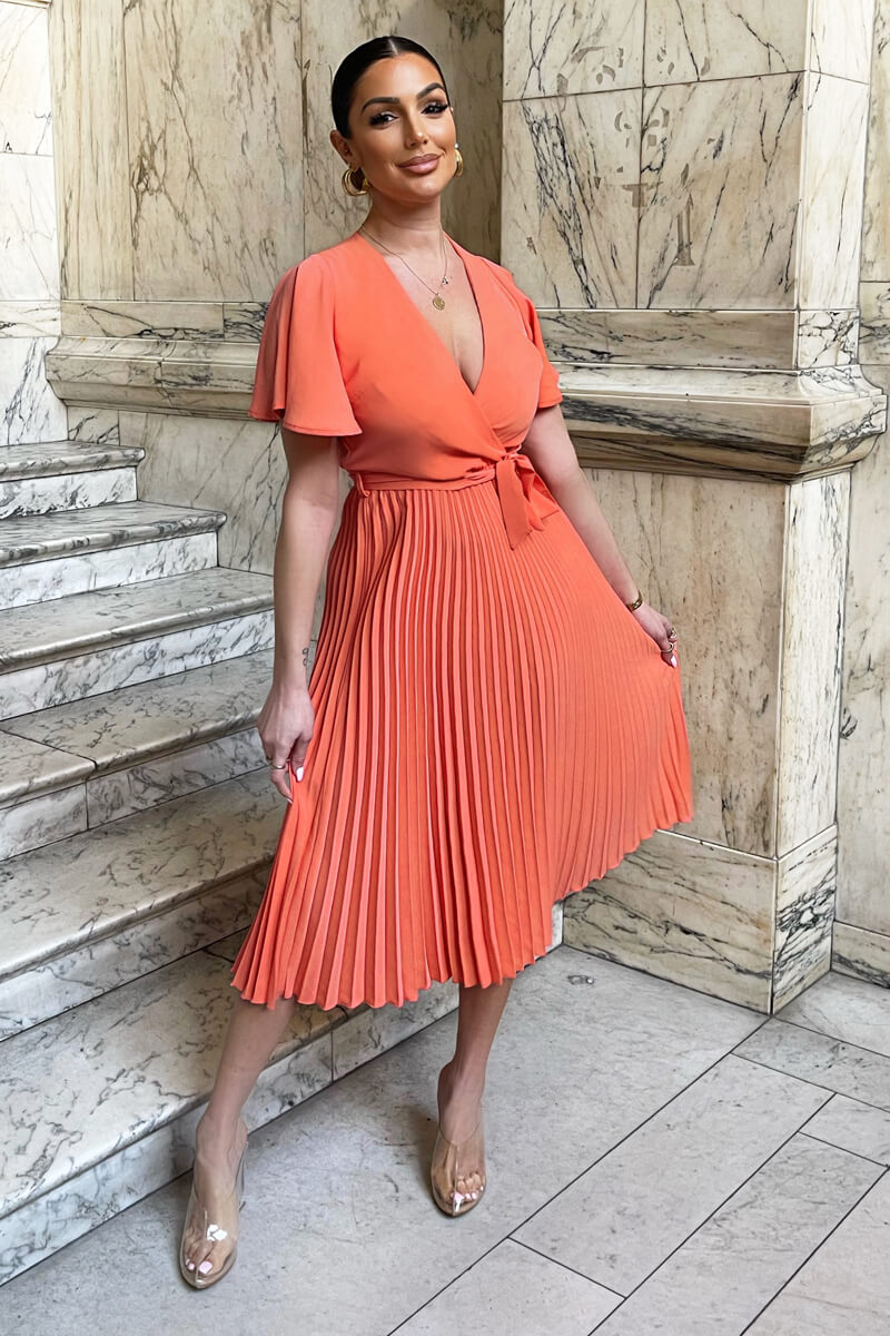 Peach Pleated Midi Dress with Tie Waist – AX Paris