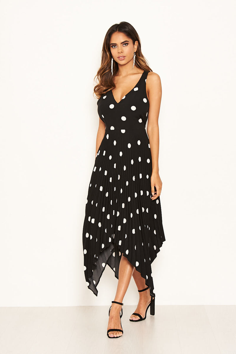 Black Polka Dot Sleeveless Pleated Dress – AX Paris