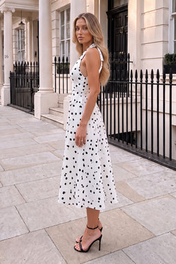 cream-and-black-polka-dot-tie-halter-neck-midi-dress-3.jpg