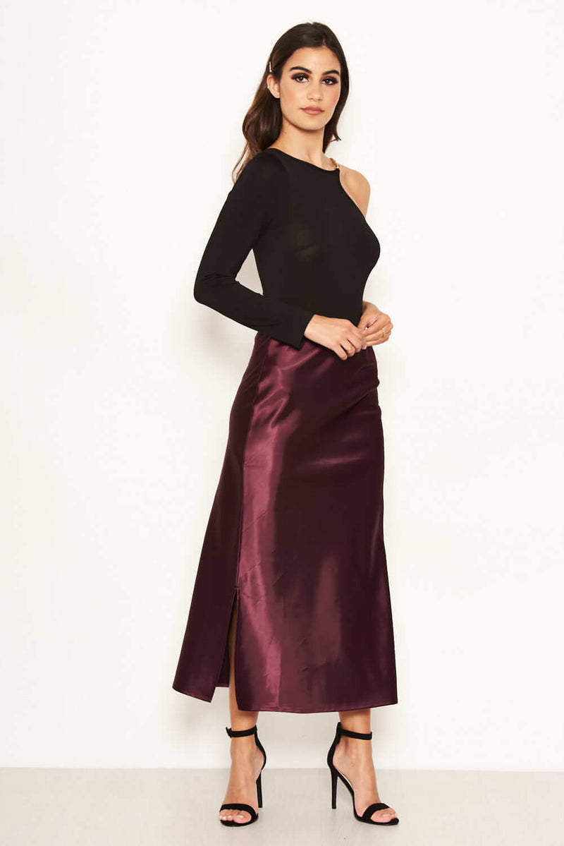 Burgundy satin skirt online