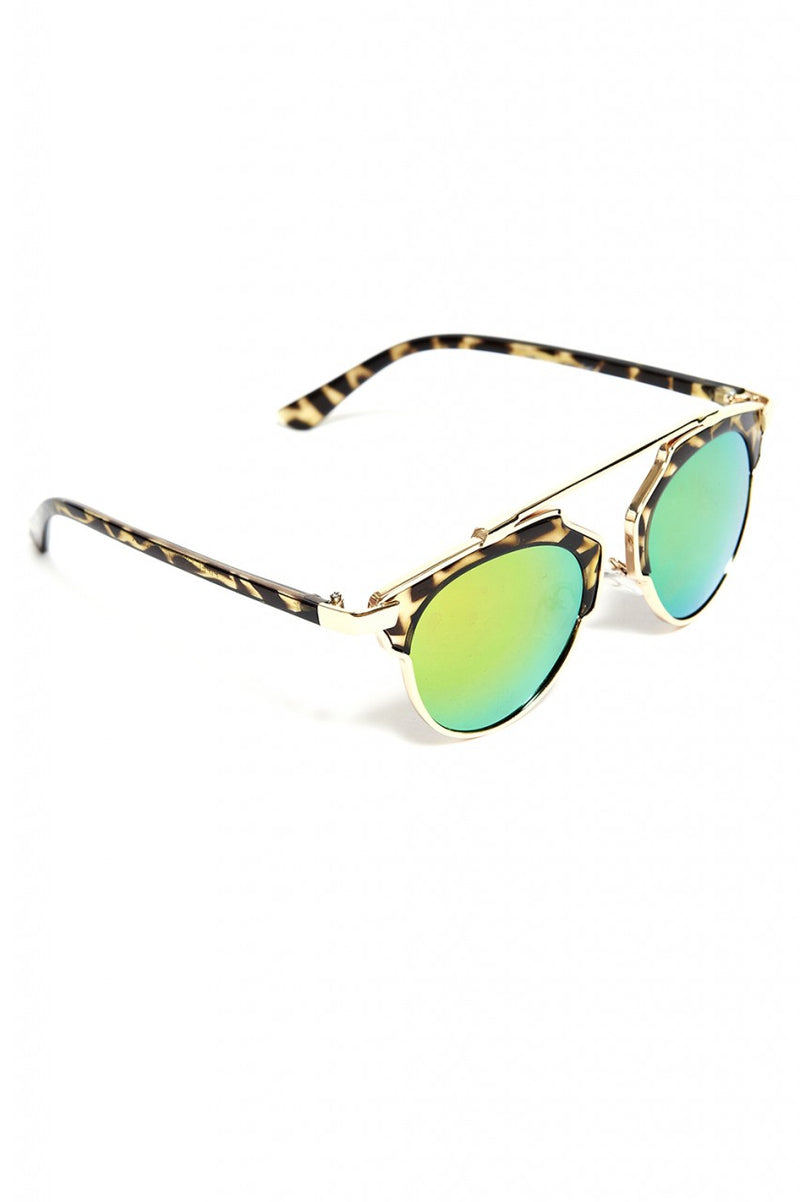 Open Frame             Reflective Sunglasses